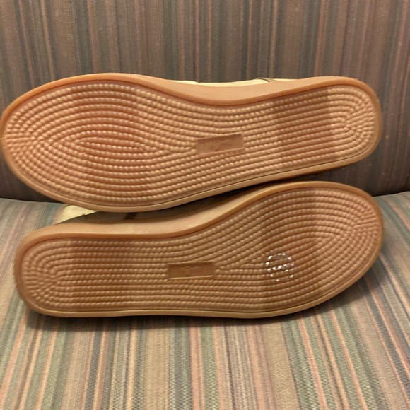 Sanuk
Women's Pair O Dice Mid Sneaker - Picture 5 of 8